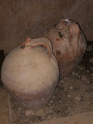 Cántaros de barro antiguos