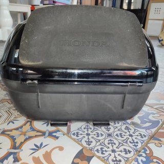 Baúl Honda 37L Negro
