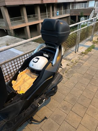 Daelim S3 125cc Maxi Scooter Negra