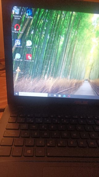 Asus i7 4720HQ 8GB RAM Nvidia 930