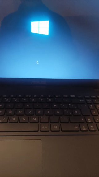 Asus i7 4720HQ 8GB RAM Nvidia 930