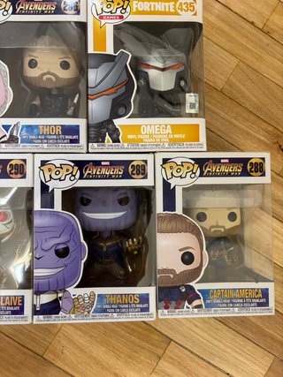 Lote Funkos Marvel y Fortnite