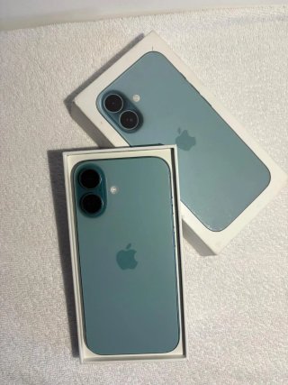 iPhone 16 Verde 128GB Poco Uso