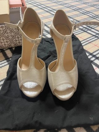 Zapatos de tacón  talla 35