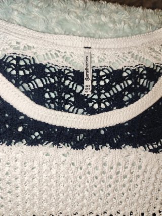 Blusa de punto rayas azul y blanco