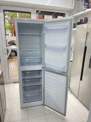Nevera Beko Blanca