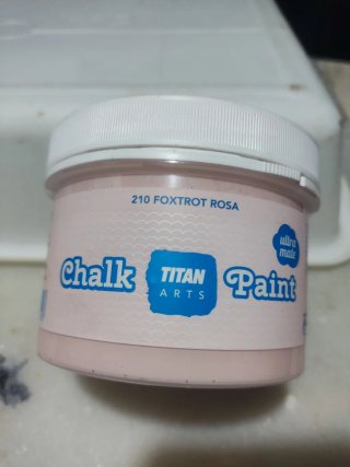 3 Botes Chalk Paint Titan Arts. Precio por unidad.