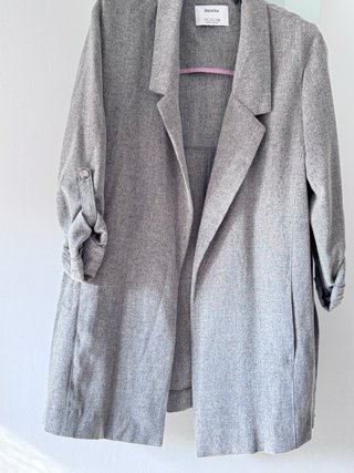 Lote de ropa, cada prenda 15 euros