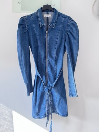 Lote de ropa, cada prenda 15 euros