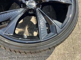 Llantas 22” Audi RS6 Negro Brillante