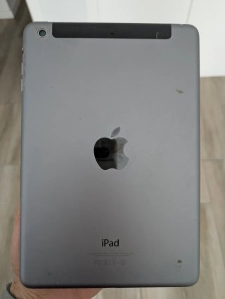 iPad Mini 2 WiFi + Celular Negro