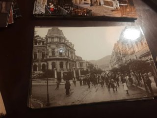Lote Postales Variadas y Libritos