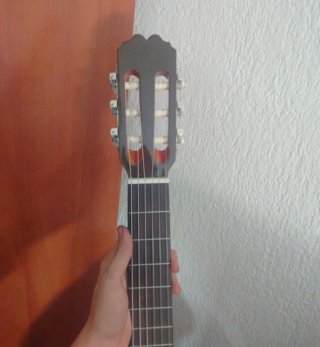 Guitarra Española sin uso apenas