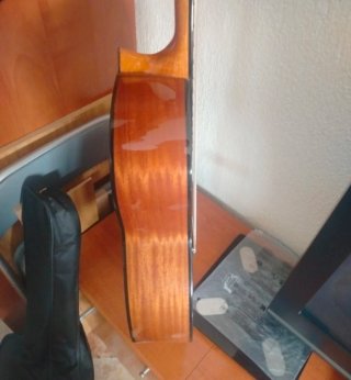 Guitarra Española sin uso apenas