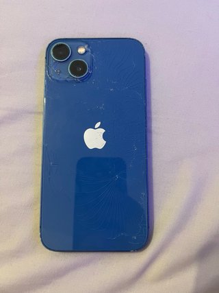 2 iPhone 13