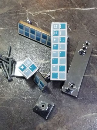 7 Pomos de acero en gamas de azules