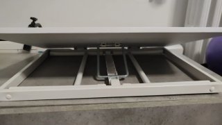 Mesa auxiliar plegable blanca tipo bandeja