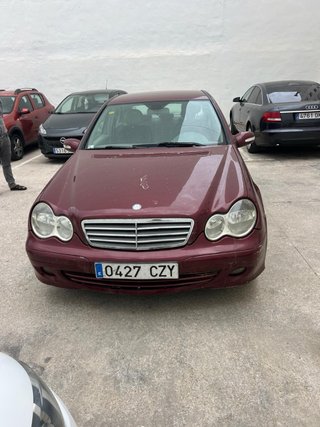 Mercedes-Benz Clase C 2004