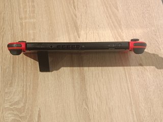 Nintendo Switch Roja + Dragon Ball Xenoverse 2