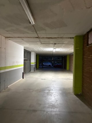 Alquiler plaza de parking en Tiana