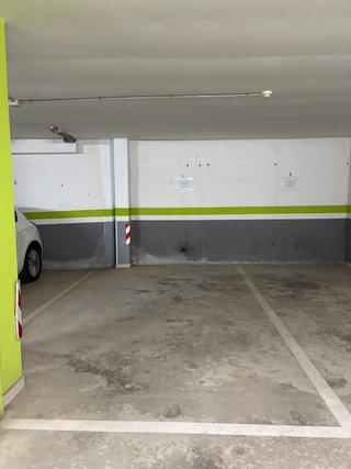 Alquiler plaza de parking en Tiana
