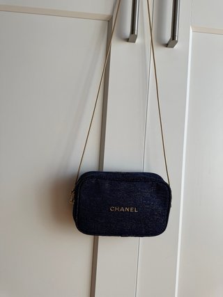Neceser Chanel convertido en bolso