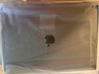 MacBook Pro M1 13 8GB RAM / 512GB SSD