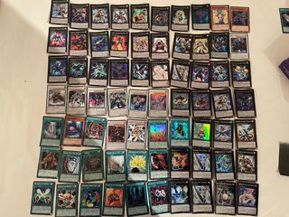 Carte Yu-Gi-Oh! Xyz Numero c104
