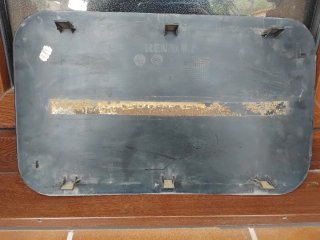 Tapa Embellecedor Puerta Trasera Renault Express