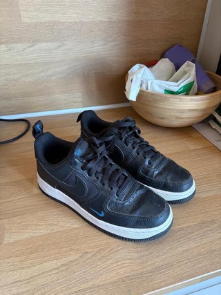 Nike Air Force 1 Negras y Azules
