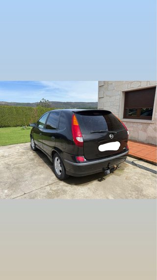 Nissan Almera Tino 2.2