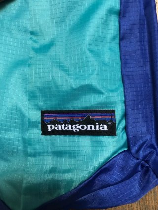Borsa a tracolla Bandolera Cruzada Patagonia in toni di blu