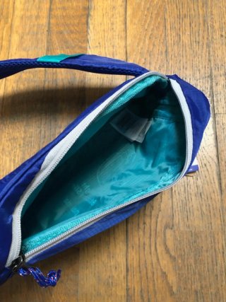 Borsa a tracolla Bandolera Cruzada Patagonia in toni di blu