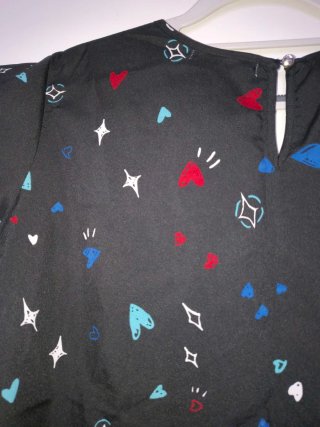 Blusa Obu, azul marino Estampad Corazones Talla XL
