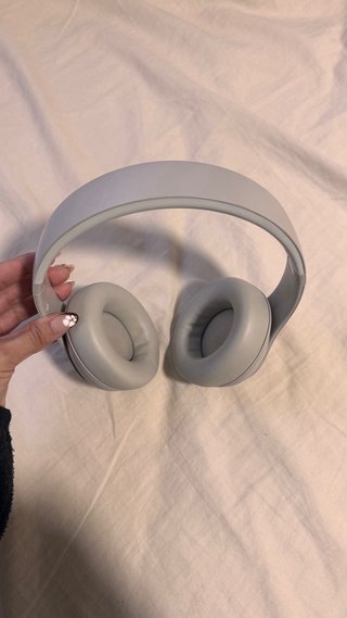 Beats Studio Pro Beige
