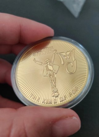 Moneda Michael Jackson Dorada