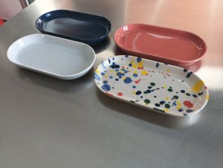 Diferentes vajillas para restaurante o bar