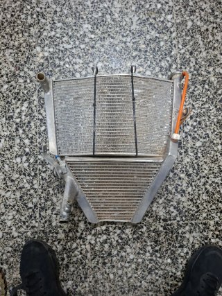Radiador CBR 600