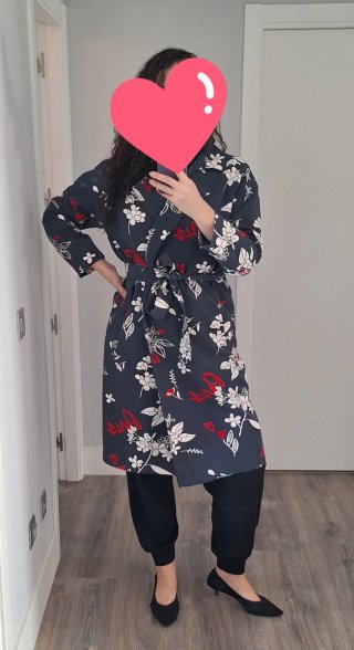 Trench Zarina con flores Paris azul Talla XXL