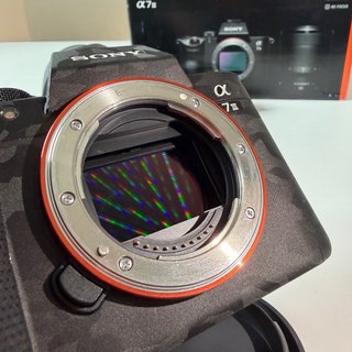 Sony Alpha A7 III 9mil disparos + objetivo kit