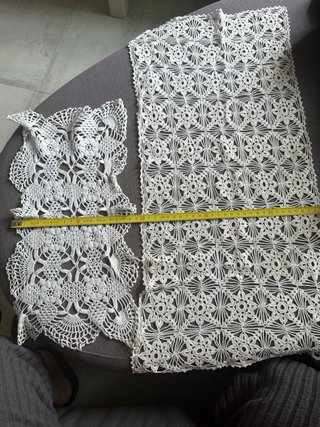 Set 2 centrini uncinetto bianco