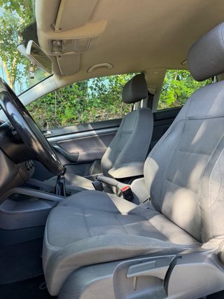 Volkswagen Golf 2005