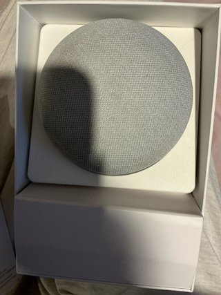 Google Nest Mini gris, como nuevo