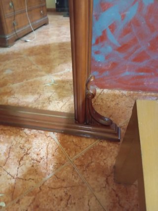 Espejo antiguo de madera