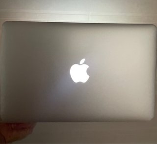 MacBook Air 11” (2014)