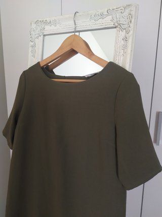Vestido Only verde costas abertas S