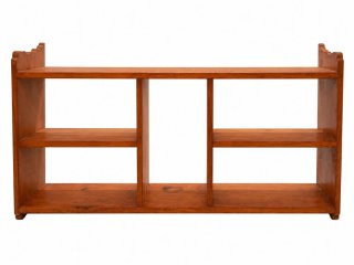 Estantería de madera marrón