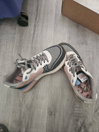 Zapatillas Pepe Jeans rosas y blancas