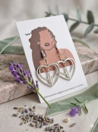Pendientes Corazón con Pluma Plata