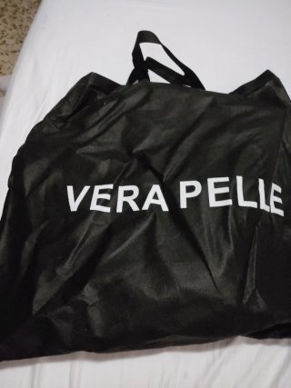 Elegante bolso de cuero